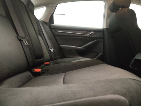 Used 2019 Honda Accord LX image 19