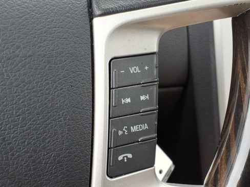 Used 2008 Lincoln MKX AWD image 17
