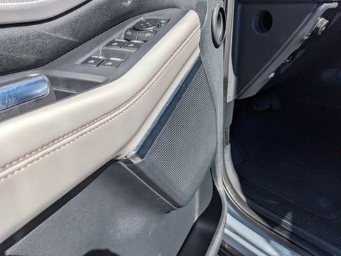 Certified 2025 Ford Expedition Active image 24