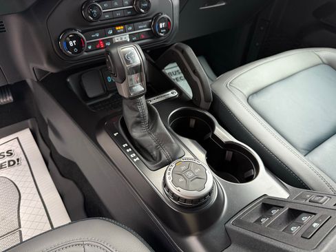 Used 2024 Ford Bronco Outer Banks image 54