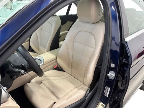 Used 2019 Mercedes-Benz C 300 4MATIC Sedan image 11