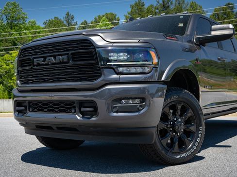 Used 2022 RAM 2500 Limited AWD/4WD image 6