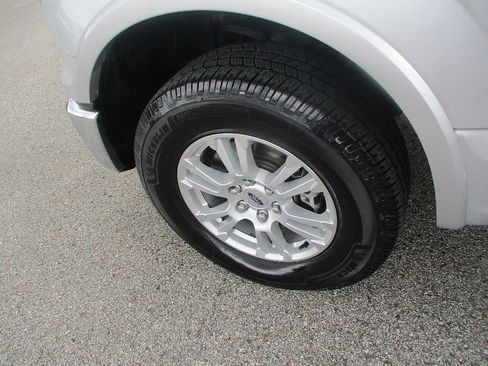 Used 2015 Ford F150 Lariat AWD/4WD image 25
