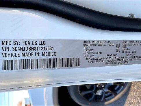 New 2026 Jeep Compass Latitude image 13