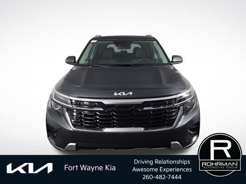 Certified 2026 Kia Seltos EX AWD/4WD image 3