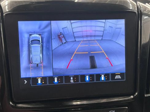 Used 2021 Chevrolet Traverse RS FWD image 43
