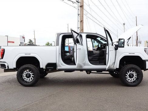 Used 2025 GMC Sierra 3500 AT4 w/ AT4 Premium Plus Package AWD/4WD image 44