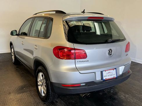 Used 2016 Volkswagen Tiguan S image 6