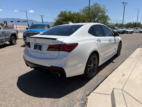 Certified 2019 Acura TLX V6 w/ Technology & A-SPEC Pkg AWD/4WD image 6