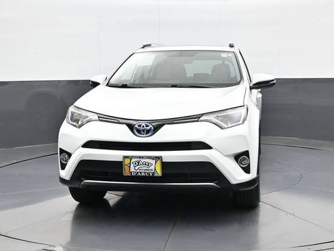 Used 2016 Toyota RAV4 XLE AWD/4WD image 3
