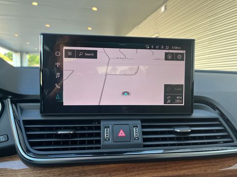 Used 2023 Audi Q5 2.0T Premium Plus w/ Premium Plus Package image 19