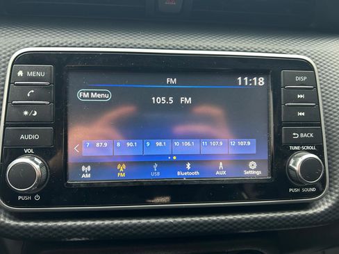 Used 2021 Nissan Kicks S image 21