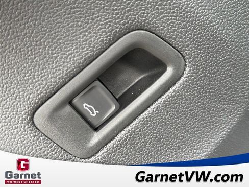New 2026 Volkswagen Atlas Peak Edition image 31