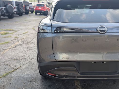 Used 2025 Nissan Murano SL w/ Cargo Package AWD/4WD image 7