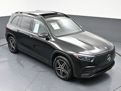 Used 2024 Mercedes-Benz EQB 250+ image 49