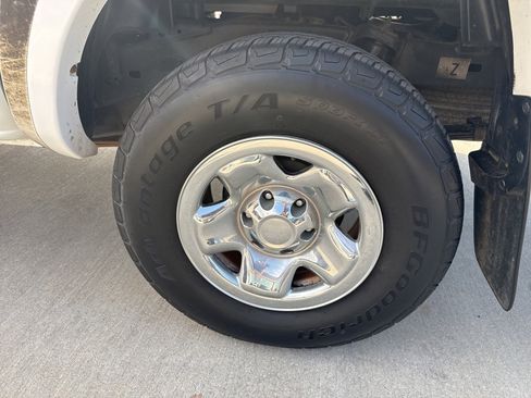 Used 2013 Toyota Tacoma PreRunner w/ SR5 Pkg image 13