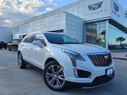 New 2025 Cadillac XT5 Premium Luxury w/ Technology Package