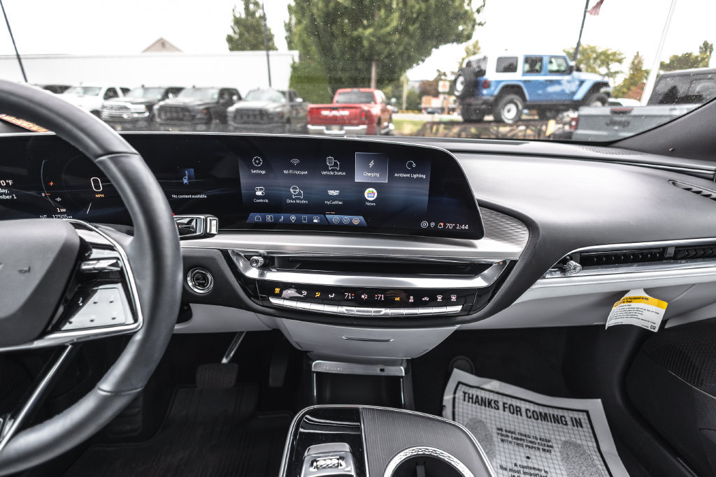 Used 2024 Cadillac Lyriq Sport RWD image 24