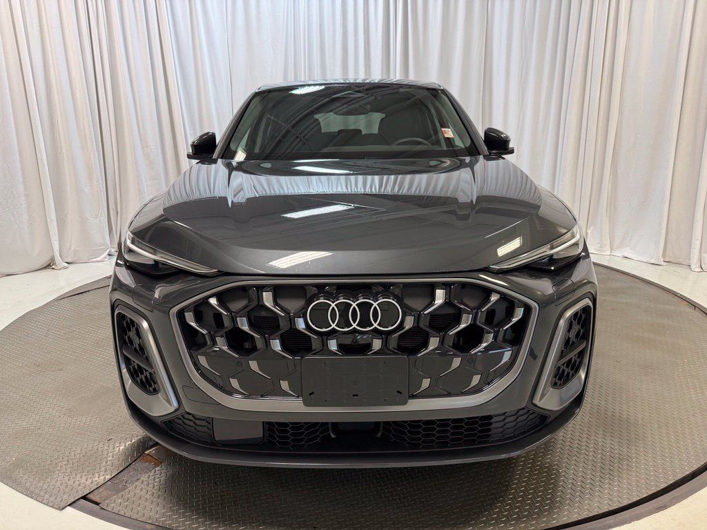 Used 2025 Audi Q5 Premium Plus AWD/4WD image 18