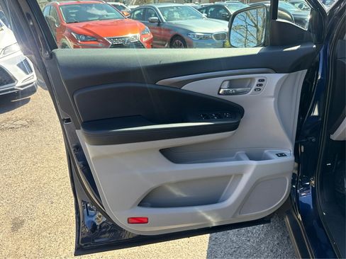Used 2019 Honda Pilot EX-L image 18