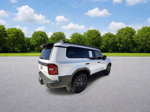 Used 2024 Toyota Land Cruiser 1958 image 7