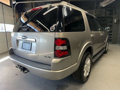 Used 2008 Ford Explorer XLT AWD/4WD image 5