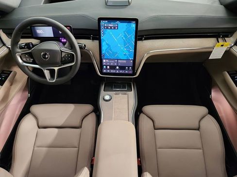 New 2026 Volvo EX90 Plus image 4