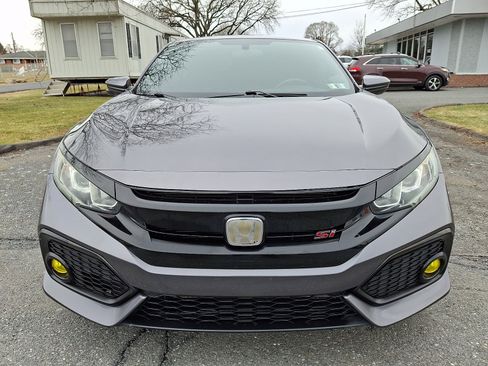 Used 2018 Honda Civic Si image 2