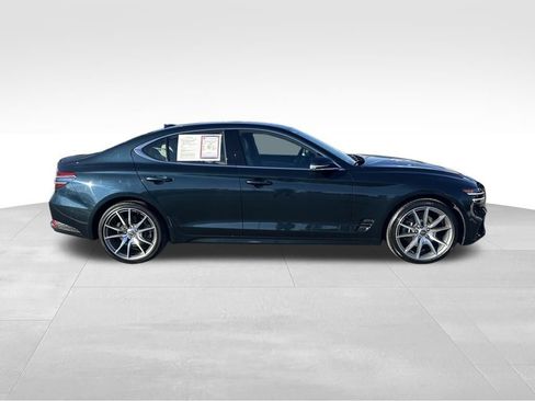 Used 2023 Genesis G70 2.0T image 8
