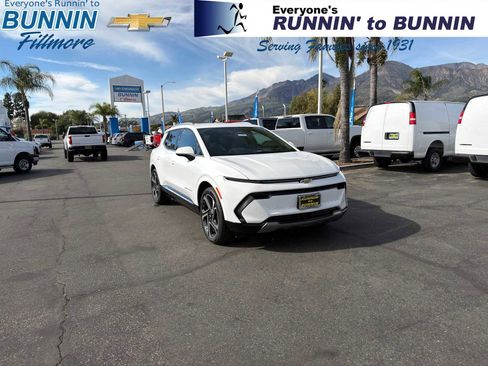 New 2026 Chevrolet Equinox EV LT image 1