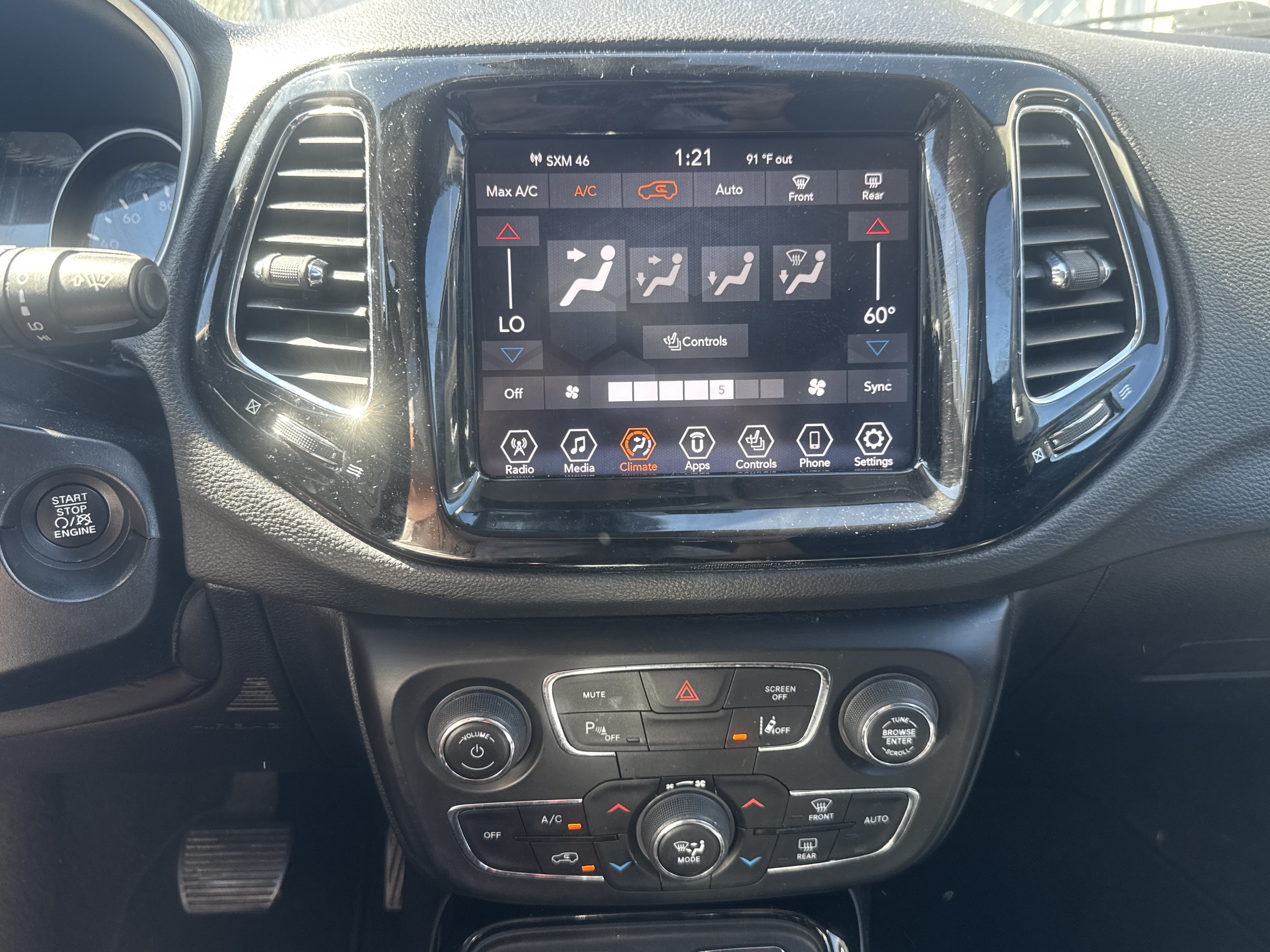 Used 2021 Jeep Compass Limited AWD/4WD image 12