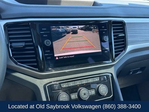 Used 2023 Volkswagen Atlas SEL AWD/4WD image 40