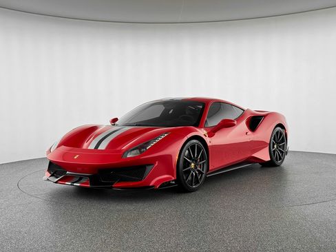 Used 2019 Ferrari 488 Pista Coupe RWD image 1