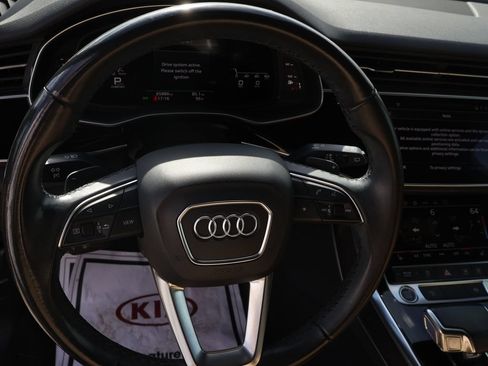 Used 2022 Audi Q7 AWD/4WD image 32