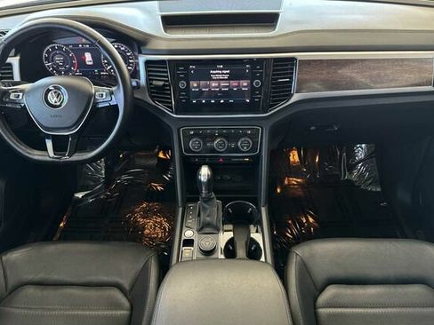 Used 2018 Volkswagen Atlas SEL Premium AWD/4WD image 13