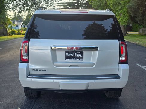 Used 2019 GMC Yukon Denali w/ Denali Ultimate Package AWD/4WD image 5