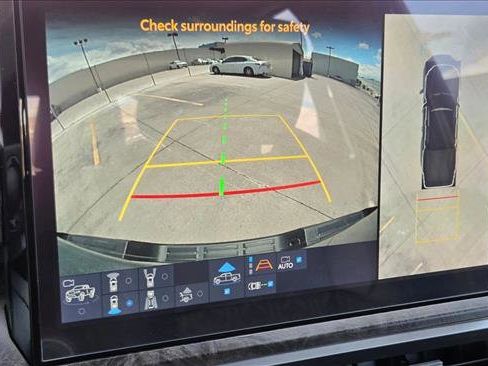 Used 2025 Toyota Tacoma Limited AWD/4WD image 12