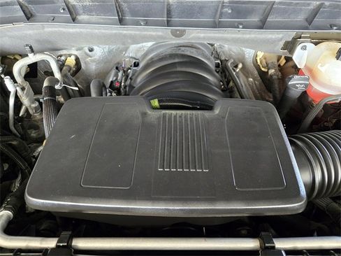 Used 2020 GMC Sierra 1500 Elevation w/ Elevation Value Package image 30