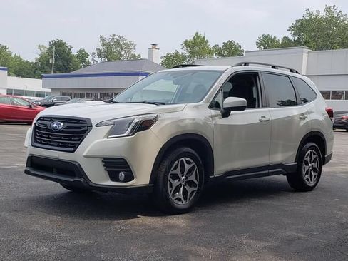 Certified 2023 Subaru Forester Premium AWD/4WD image 8