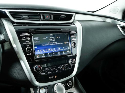 Used 2015 Nissan Murano Platinum w/ Platinum Technology Package AWD/4WD image 12