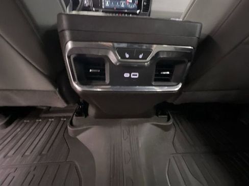 Certified 2024 GMC Sierra 1500 SLT w/ SLT Premium Package AWD/4WD image 20