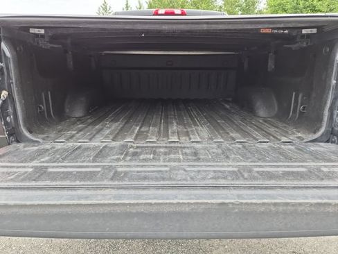 Used 2014 GMC Sierra 1500 SLT w/ SLT Crew Cab Value Package AWD/4WD image 21