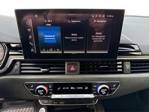 Used 2020 Audi A4 2.0T Premium w/ Convenience Package image 21