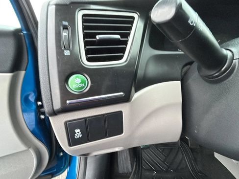 Used 2013 Honda Civic LX image 16