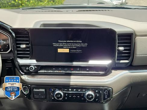 New 2026 GMC Sierra 1500 SLT w/ SLT Premium Package AWD/4WD image 25