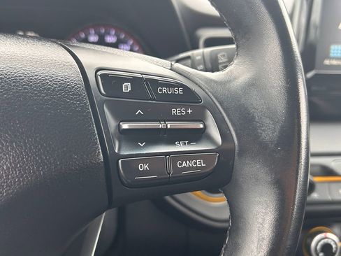 Used 2019 Hyundai Veloster Turbo R-Spec image 20