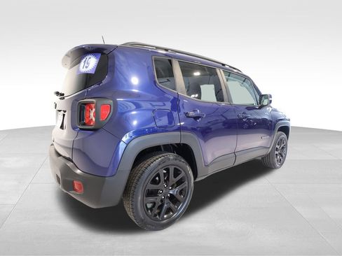 Used 2019 Jeep Renegade Altitude w/ Quick Order Package 2XM AWD/4WD image 4