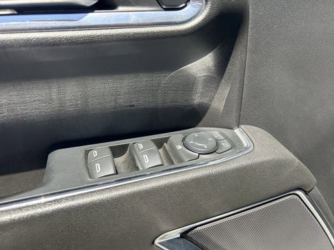 Certified 2024 Chevrolet Silverado 1500 LT AWD/4WD image 29