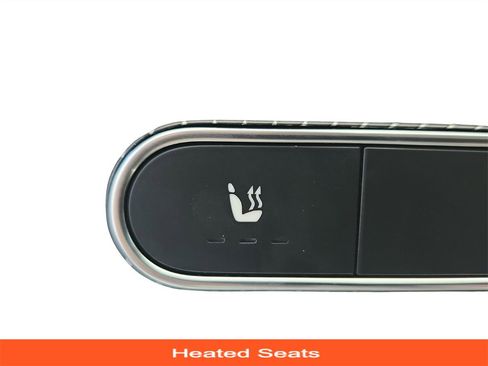 Used 2020 Mercedes-Benz GLB 250 4MATIC image 19