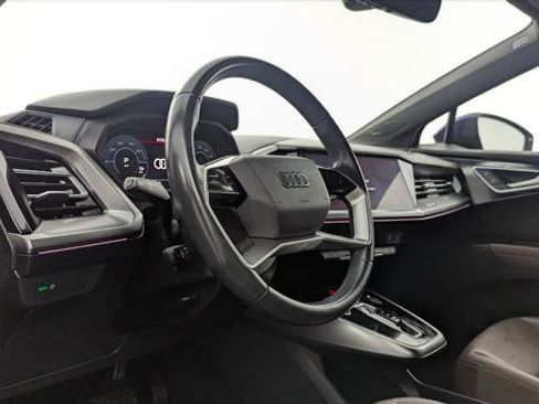 Used 2023 Audi Q4 e-tron Premium Plus w/ Premium Plus AWD/4WD image 23